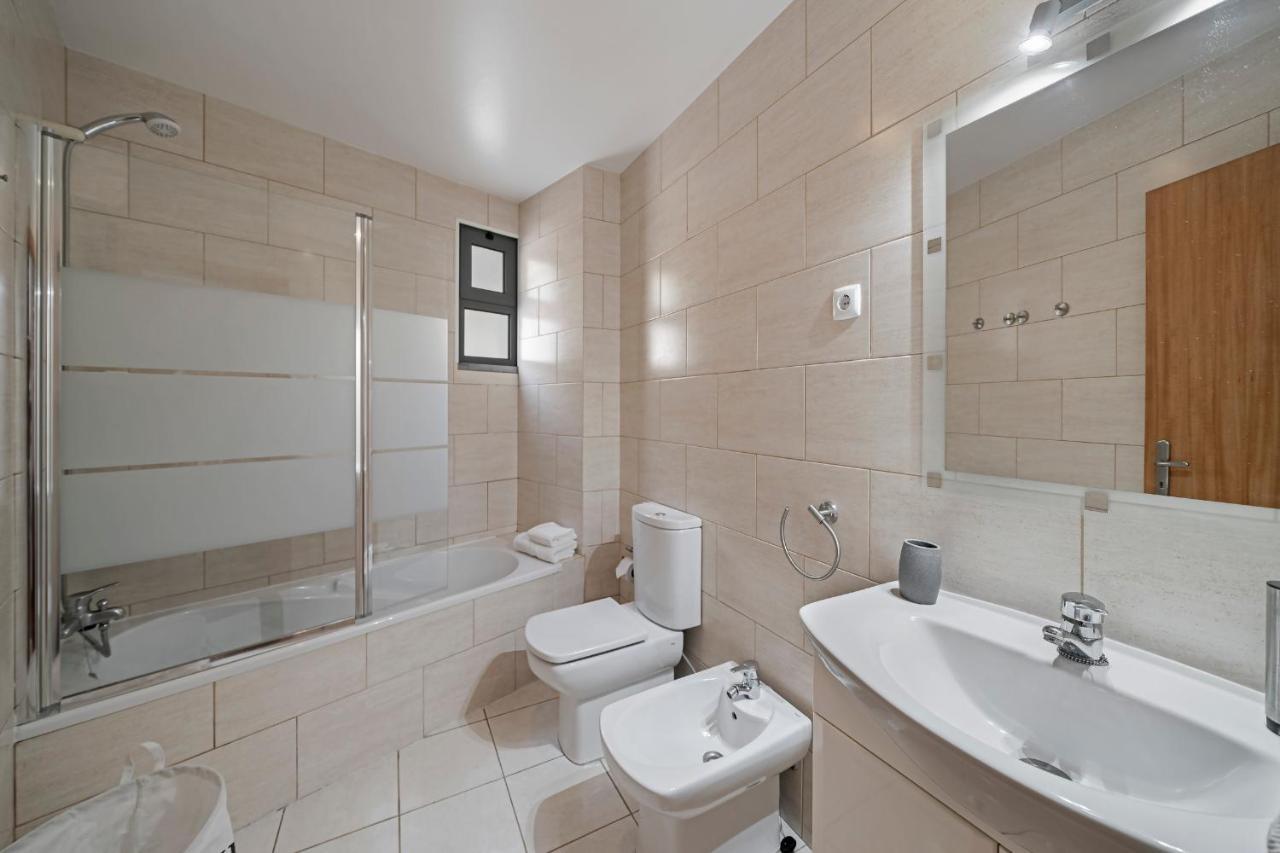 Apartamento Lobo Marinho By An Island Apart Santa Cruz  Zewnętrze zdjęcie